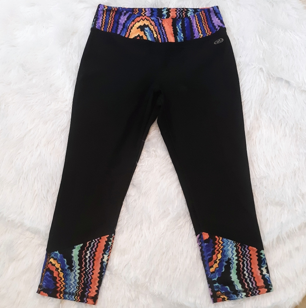 N.Y.L. yoga athletic crop pants sz medium *V